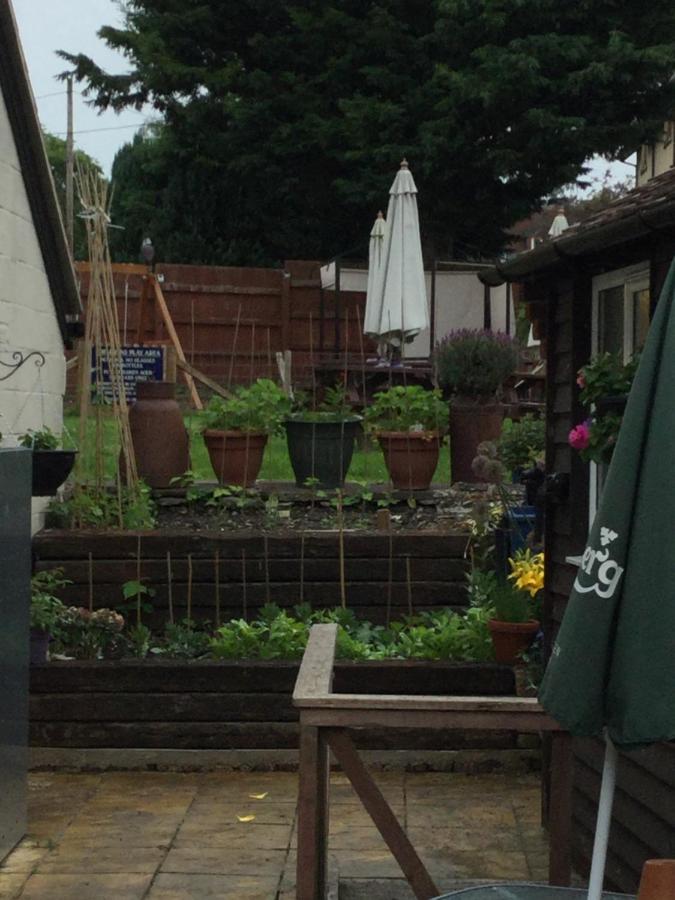 The Bell Inn Salisbury Ngoại thất bức ảnh