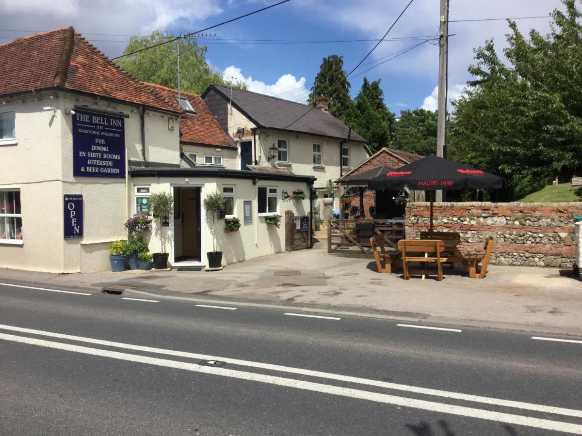 The Bell Inn Salisbury Ngoại thất bức ảnh