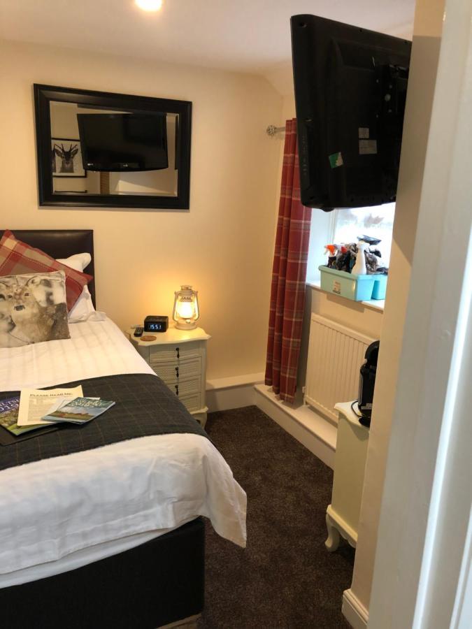 The Bell Inn Salisbury Ngoại thất bức ảnh