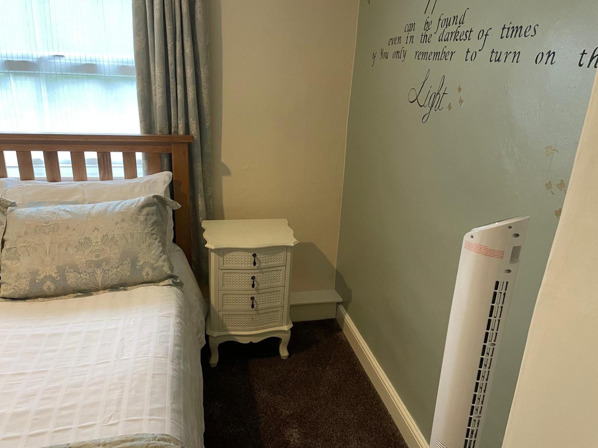 The Bell Inn Salisbury Ngoại thất bức ảnh